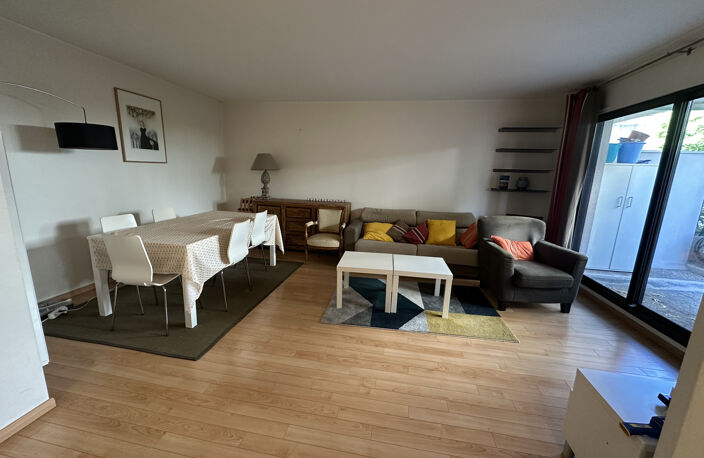 BUSCA - T3 Meublé de 65m2 avec terrasse et parking en sous-s — photo 2