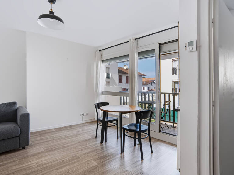 Appartement de type 2 avec balcons, en excellent état à deux — photo 1