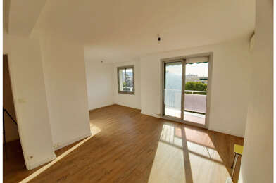Appartement 3 pièces 980 €