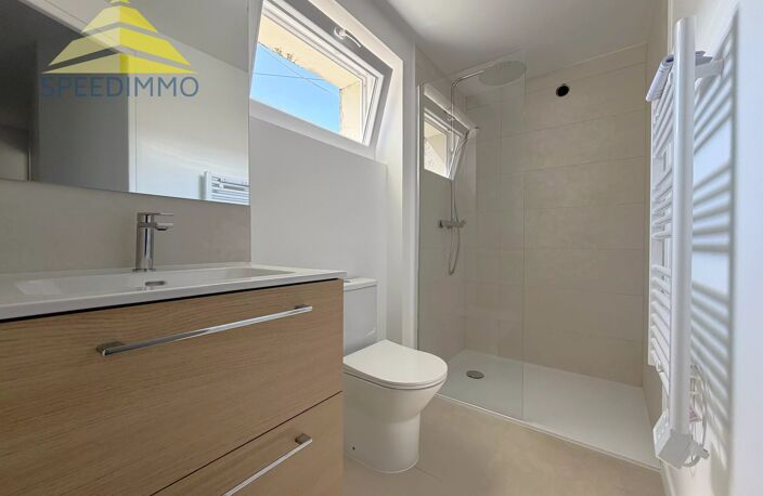 Appartement T3 centre ville de Mandres les Roses — photo 2