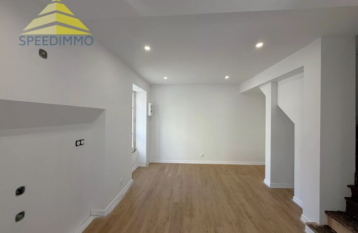 Appartement T3 centre ville de Mandres les Roses — photo 4