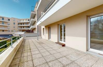 A VENDRE  - APPARTEMENT 4 PIECES CHARTRES-GARE avec terrasse — photo du bien