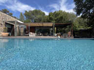 NIMES TOUR MAGNE Villa de 155 m2 avec piscine et studio de 3 — photo 2