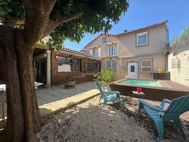 Maison familiale 135m2 avec piscine et studio indépendant — photo du bien