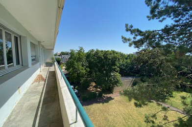 Appartement 4 pièces 1260 €