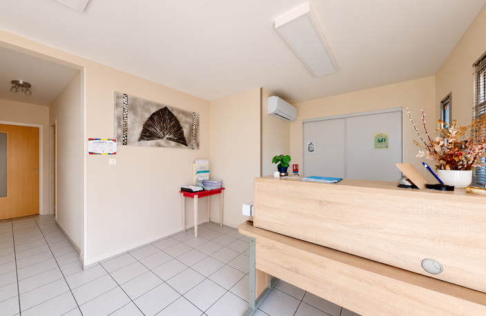 A vendre local d'activité + Appartement — photo 2