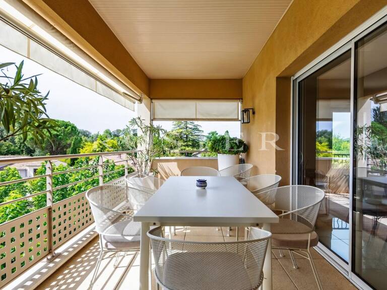 Isle sur la Sorgue - Appartement avec terrasses en bordure de So — photo 1