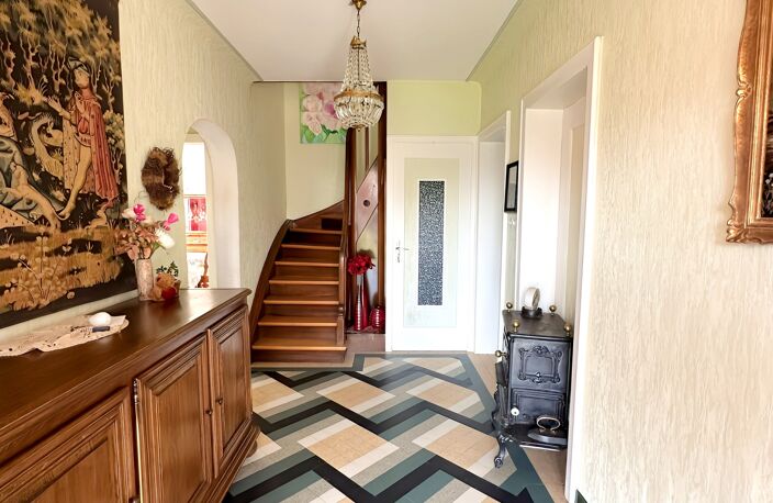 Vente Maison traditionnelle 7 pièces — photo 2