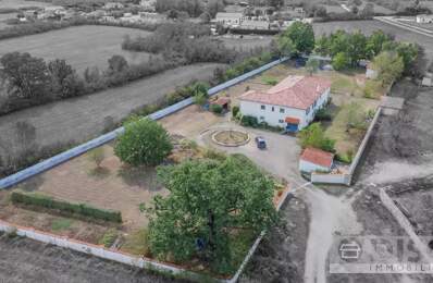 Vaste propriété de plus de 500 m² avec jardin clos et nombreuses possibilités. — photo du bien