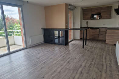 Appartement 3 pièces 820 €