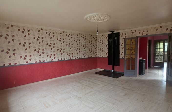 Vente Maison/villa 4 pièces — photo 2