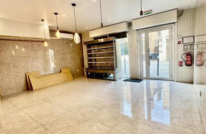 Vente Boutique/Local commercial 60 m&sup2; — photo 3