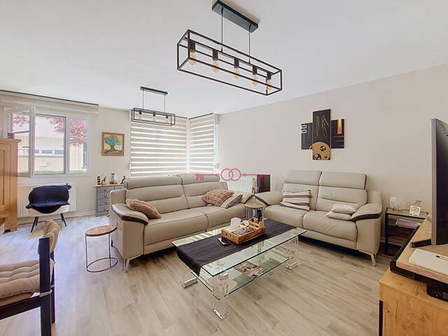 Appartement Reims 4 pièce(s) 85 m2 - loggia et garage fermé — photo du bien