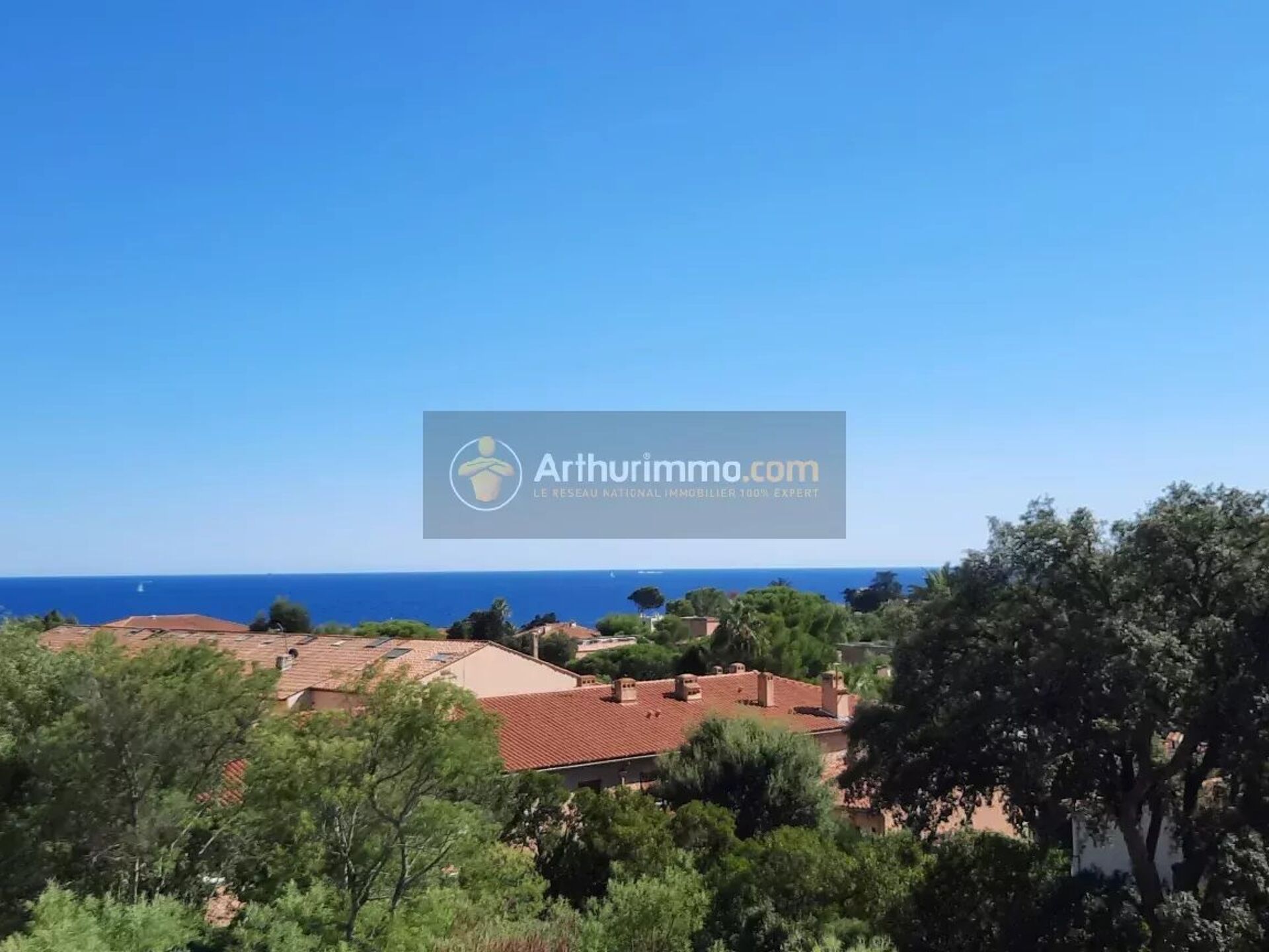 Appartement 1 pièce 19 m² · à Saint-Aygulf · 19 m² · 515 €/mois