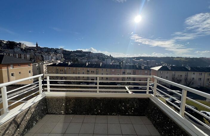 Appartement T2 - balcon, cave, parking - RODEZ — photo 2