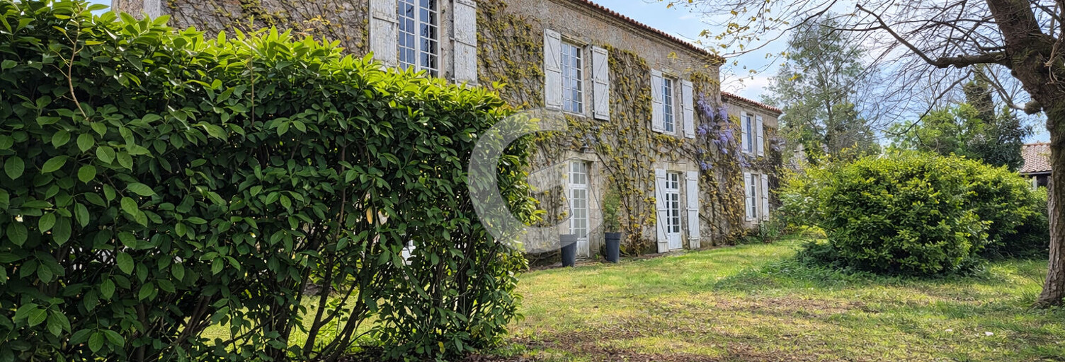 Maison 9 Pièces 346 m² à vendre à Angles (85750)
