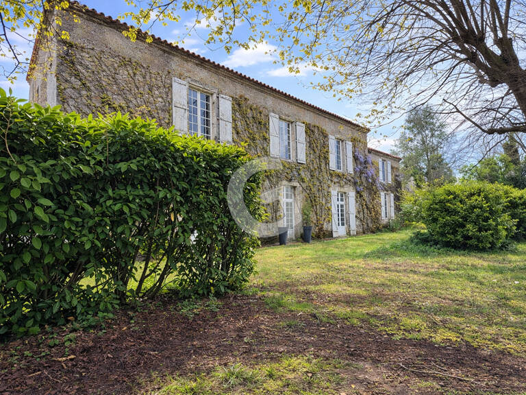 MAISON 9 PIÈCES- 340M²- À VENDRE À ANGLES — photo 1