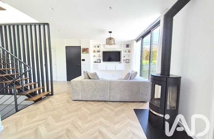 Vente Maison/villa 9 pièces — photo 3