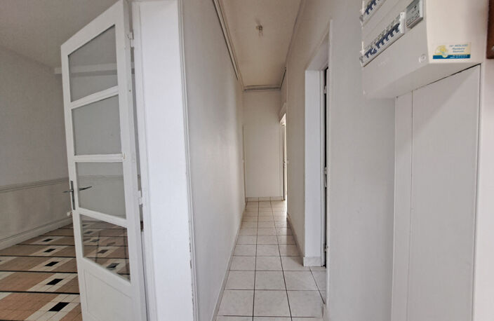 MAISON DE VILLE — photo 2