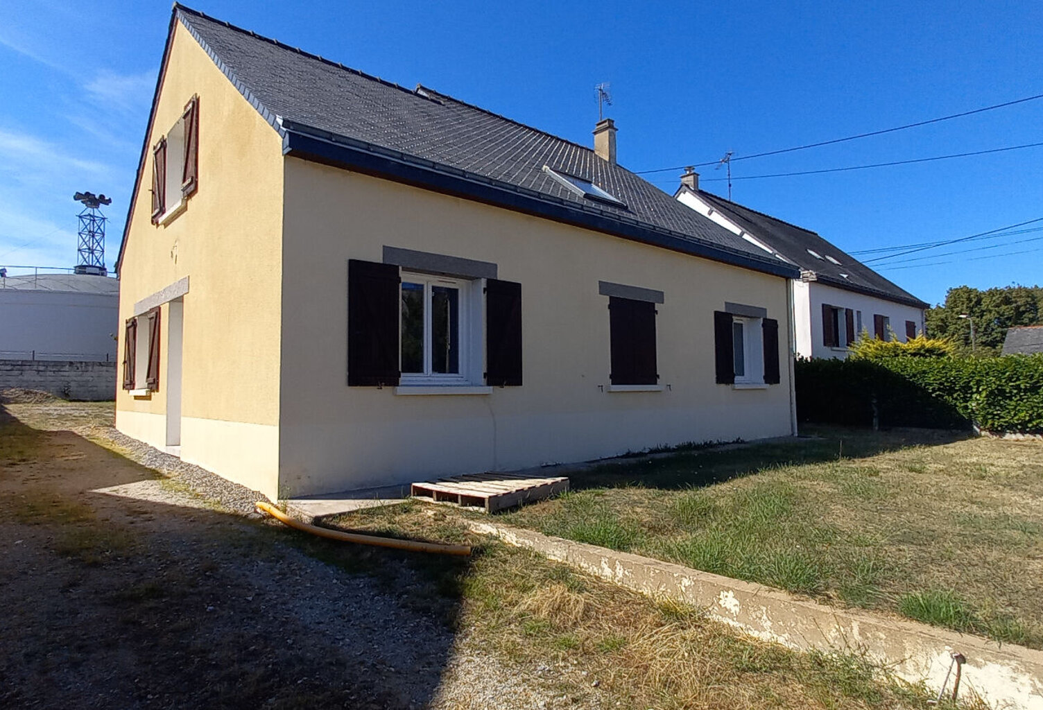CHATEAUBRIANT : Maison 5 chambres 138 m² avec jardin — photo 1