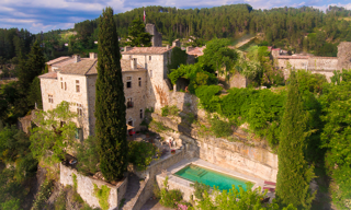 Maison 18 Pièces 480 m² à vendre à Ucel (07200)