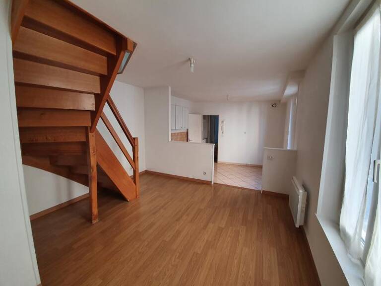Appartement AUBIGNY SUR NERE - 4 pièce(s) - 65 m2 — photo 1