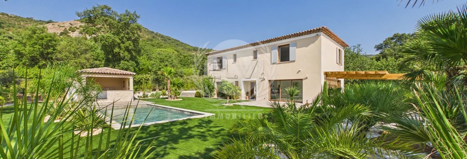 Maison 6 Pièces 194 m² à vendre à Le Plan-de-la-Tour (83120)