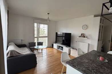 Appartement 4 pièces 1930 €