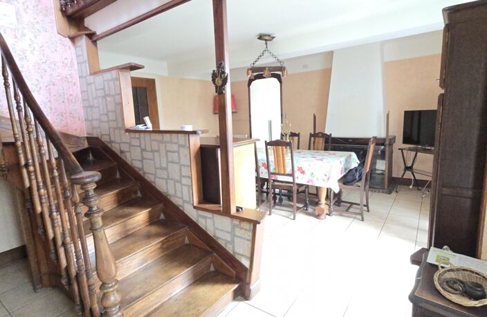 Vente Maison/villa 5 pièces — photo 2
