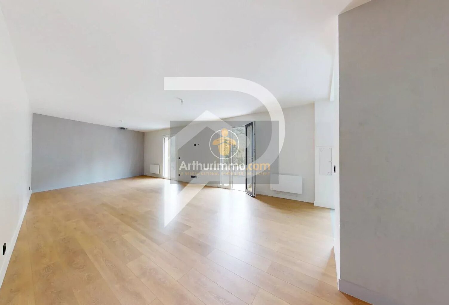 Coup de coeur à Bougival Maison rénovée avec grande terrasse plein Sud — photo 1