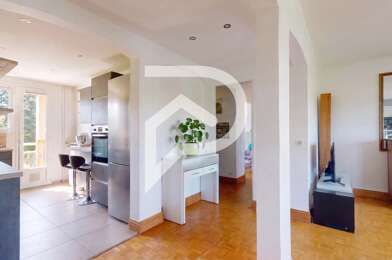 Appartement 4 pièces 299000 €
