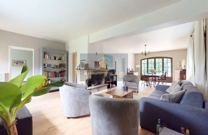 Maison rénovée à vendre à Marly-le-Roi -  DPE C, 5 chambres, jardin, sous-sol total — photo 2