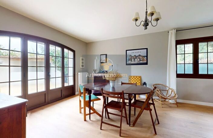 Maison rénovée à vendre à Marly-le-Roi -  DPE C, 5 chambres, jardin, sous-sol total — photo 5