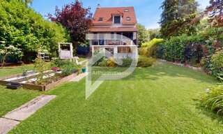 Maison 8 Pièces 168 m² à vendre à Marly-le-Roi (78160)