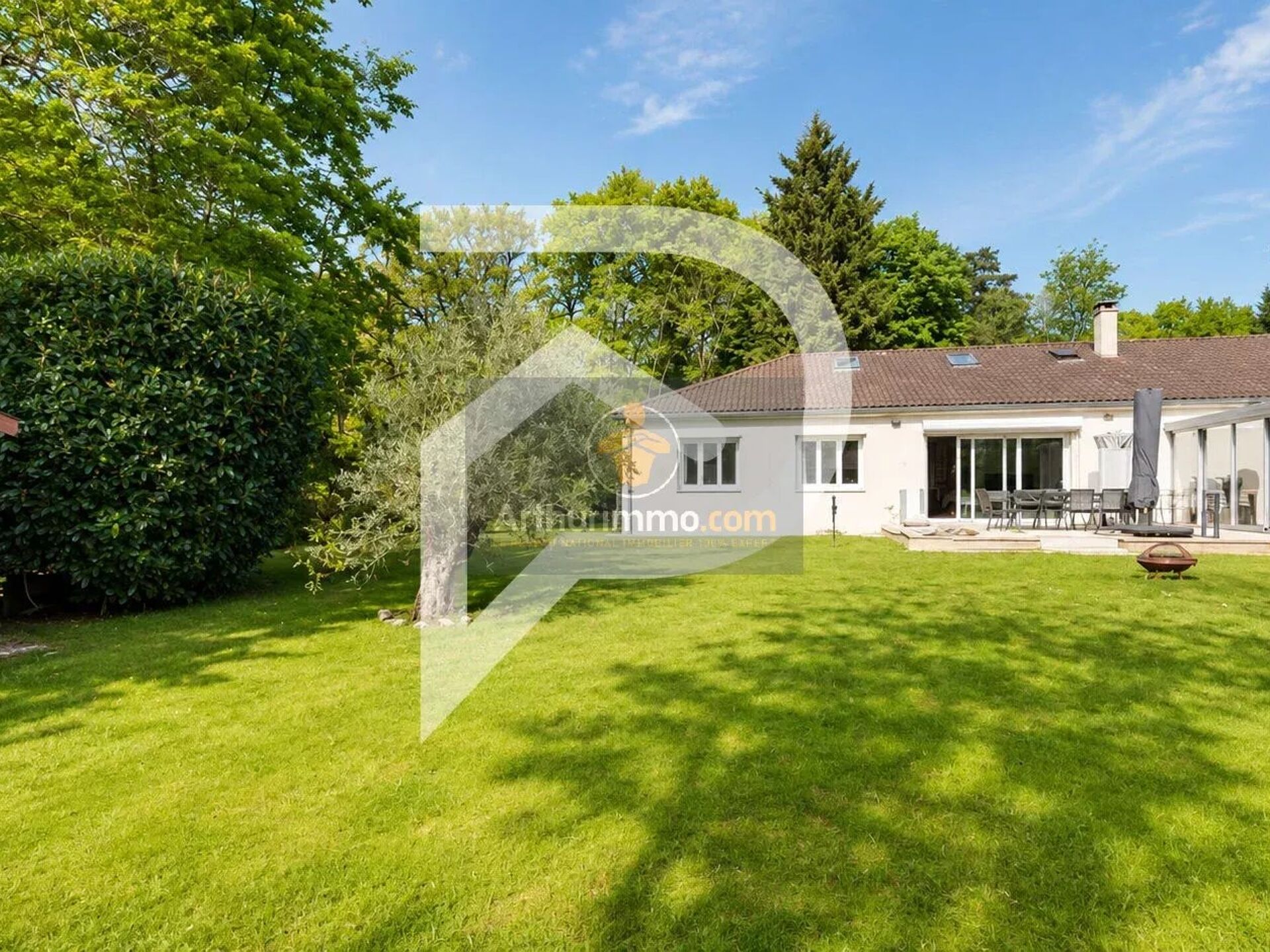 Maison 7 pièces 150 m² · à La Celle-Saint-Cloud · 150 m² · 819 000 €