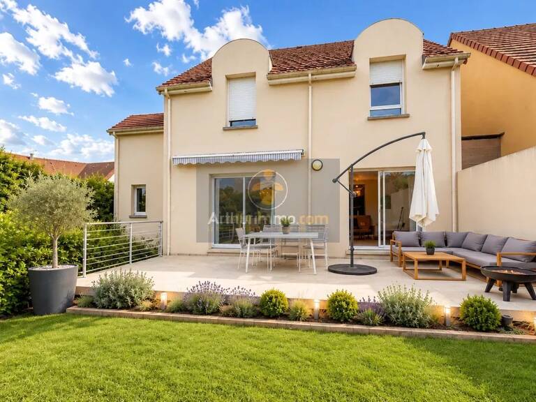 A Vendre Maison située à Orgeval de 6 pièces pour 142 m2 — photo 1