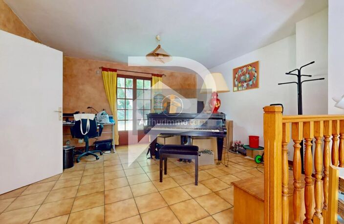 Maison Triel-sur-seine 8 pièce(s) 2500 m2 — photo 4