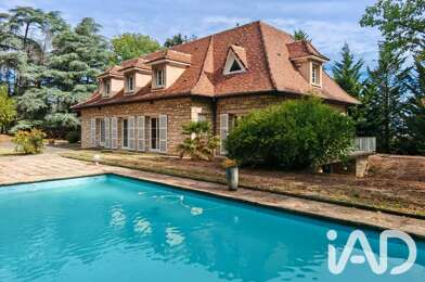 Maison 12 pièces 690000 €