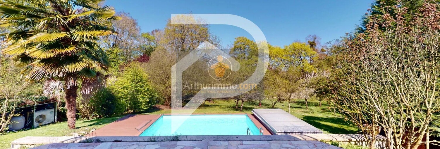 Maison 10 Pièces 245 m² à vendre à Hardricourt (78250)