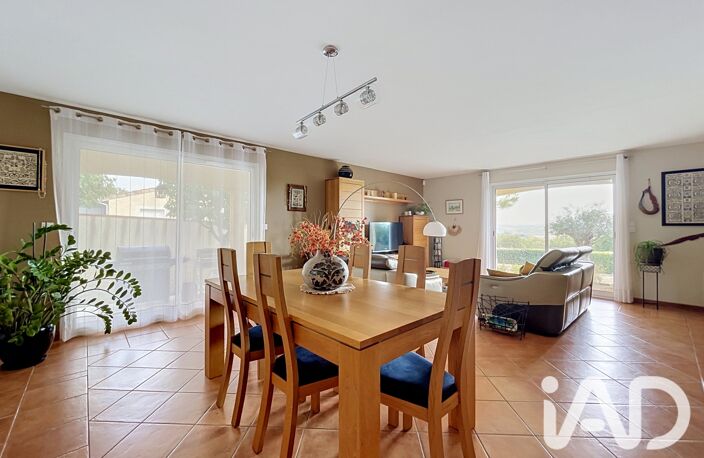 Vente Maison/villa 6 pièces — photo 3