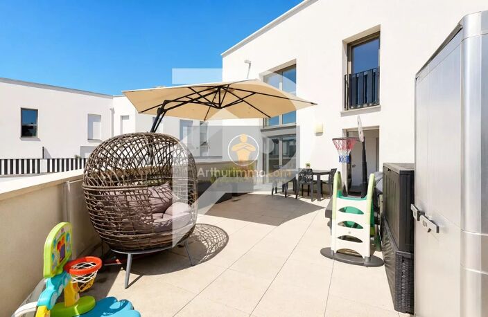 Appartement Duplex Poissy 3 pièces 71 m2 avec terrasse et parking — photo 2