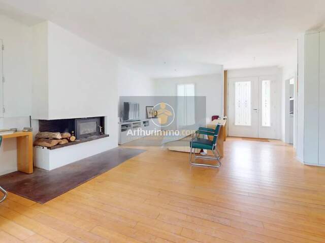 Maison Verneuil Sur Seine 7 pièce(s) 155 m2, 5 chambres, jardin — photo du bien
