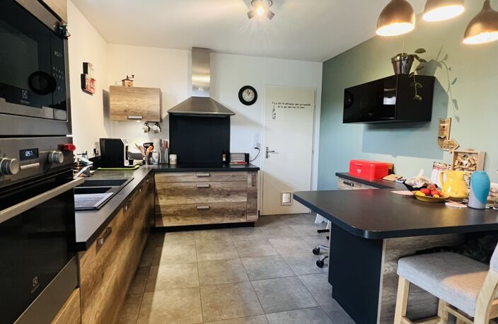 Vente Maison/villa 4 pièces — photo 5