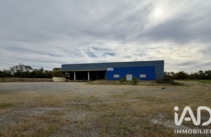 Vente Boutique/Local commercial 1 230 m&sup2; — photo 3