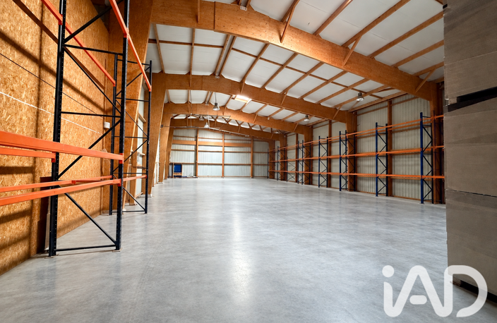 Vente Boutique/Local commercial 1 230 m&sup2; — photo 4