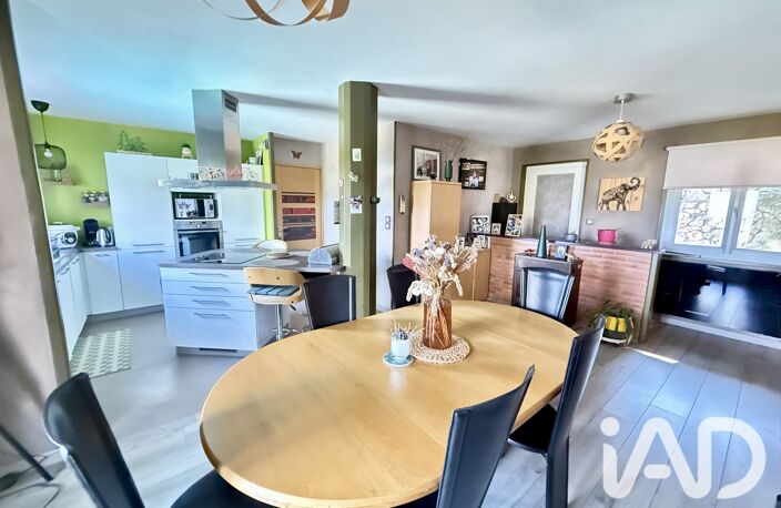 Vente Maison traditionnelle 6 pièces — photo 3
