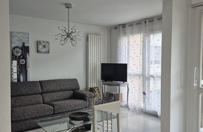 SEYSSINS Résidence 'Le mas des iles 3', appartement de 4 pièce — photo 2