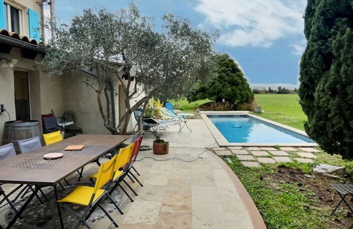 Vente Maison/villa 8 pièces — photo 3