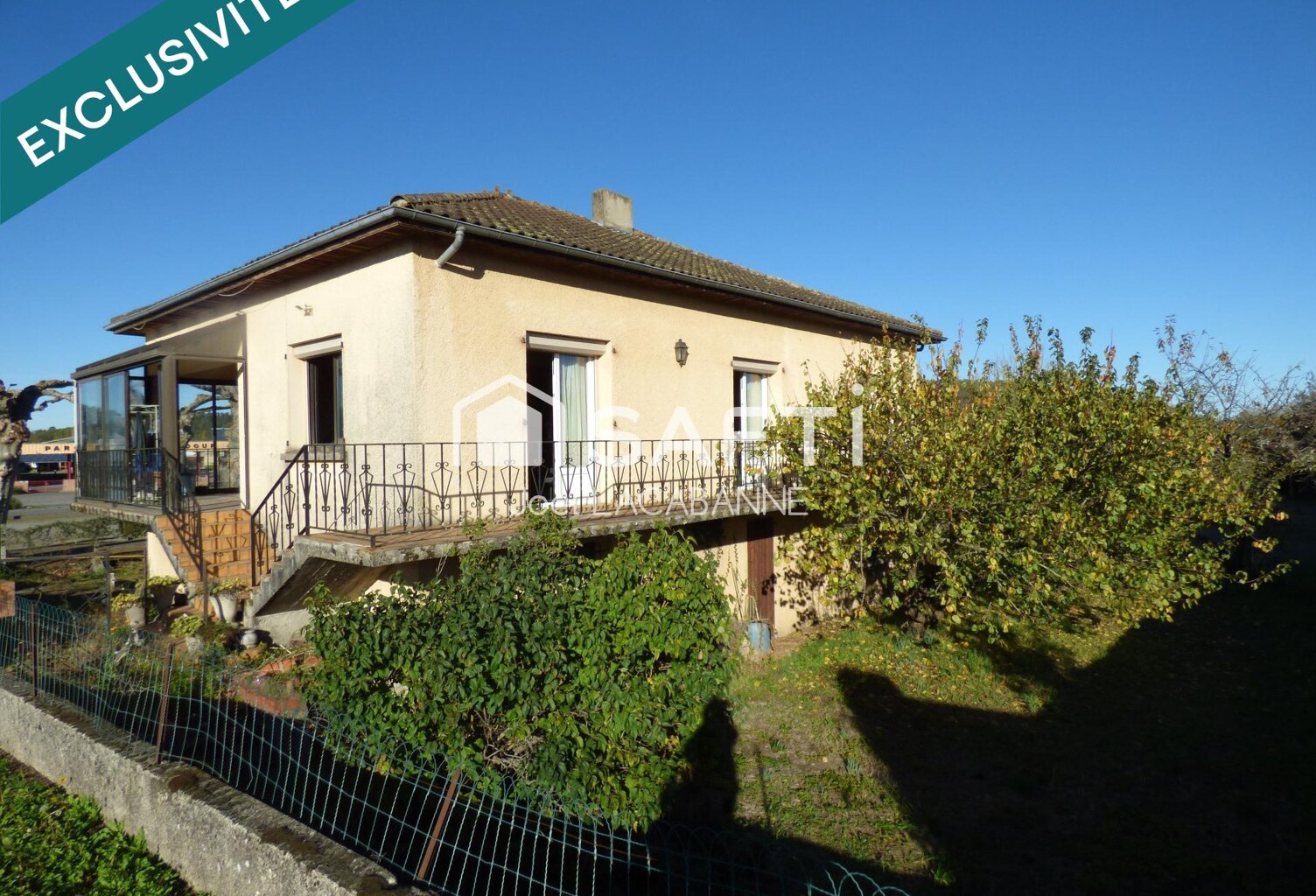 Maison de village de 100 m², sous sol, cuisine aménagée, 3 chambres, véranda — photo 1