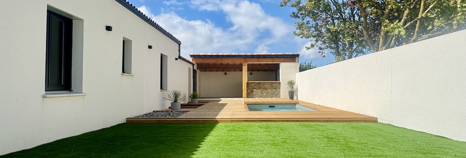 Maison 5 Pièces 115 m² à vendre à Angliers (17540)